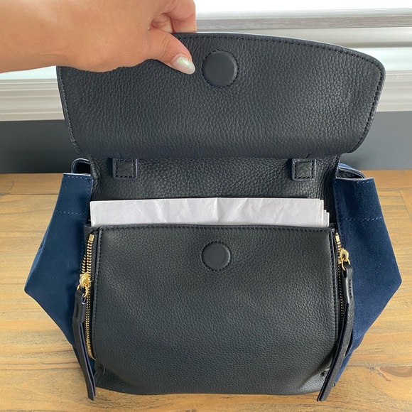 Limited Edition Tory Burch Tote - Picture 4 of 6